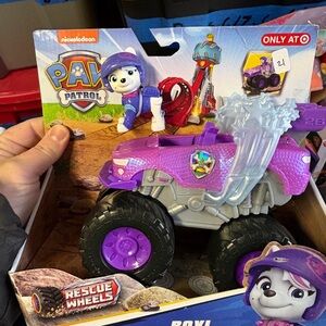 Nwt roxi paw Patrol Purple Rescue Wheels Toy